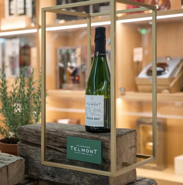 Instagram post from sibaritasgroup. This post is in position 3.